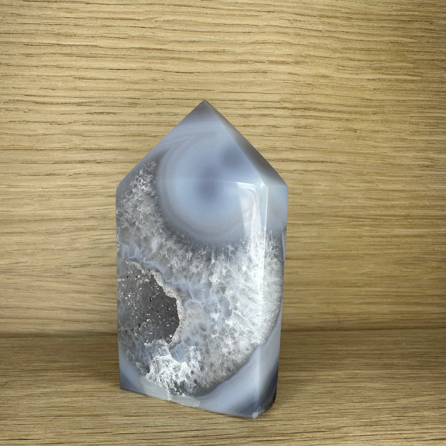 Druzy Agat Tårn (1)
