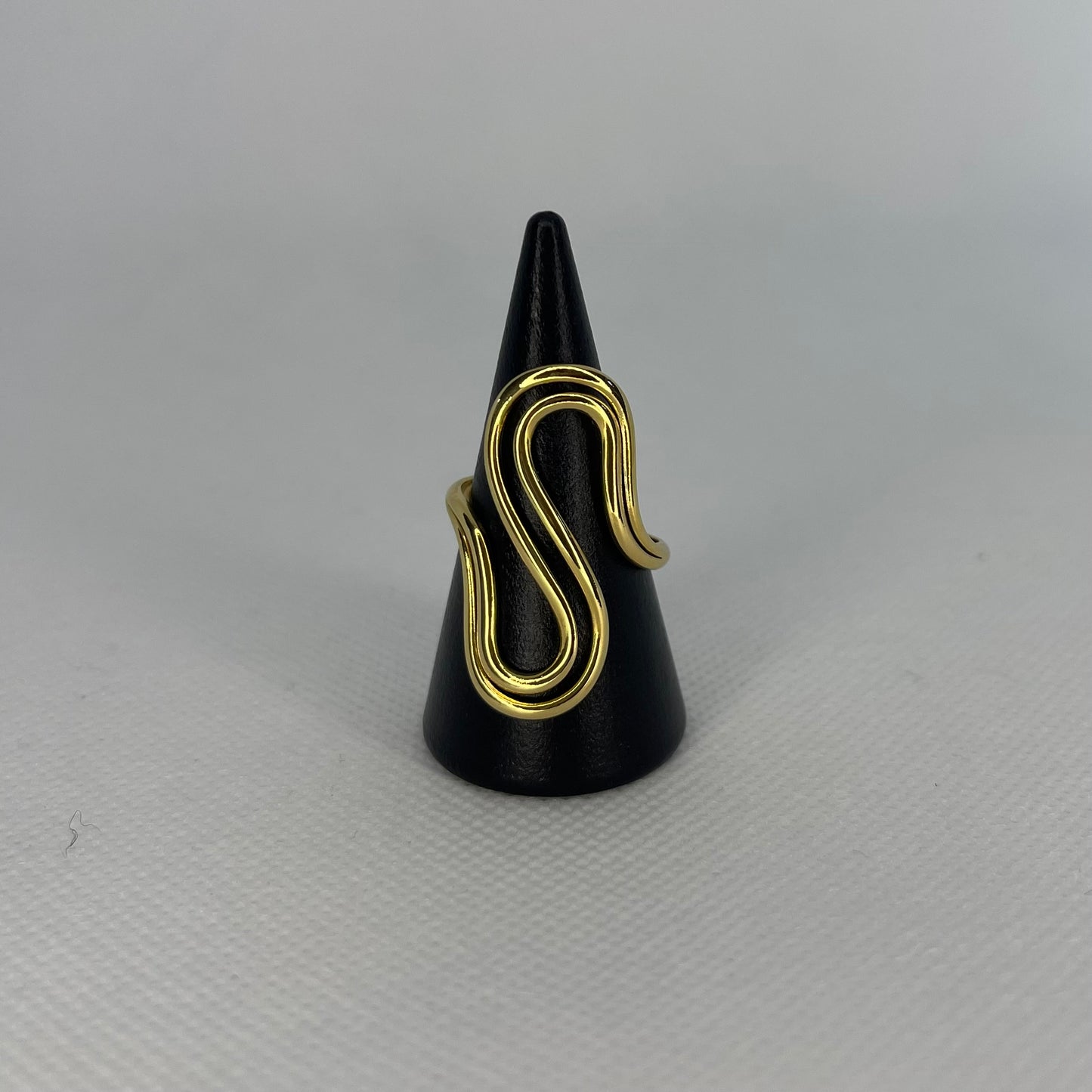 Nora Ring