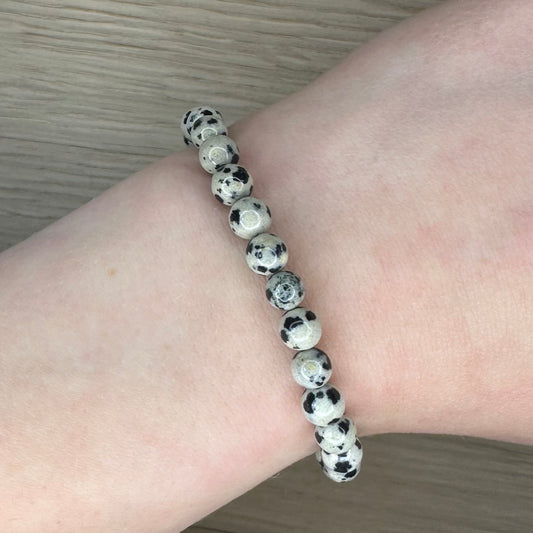 Dalmatiner Jaspis - Armbånd 6mm