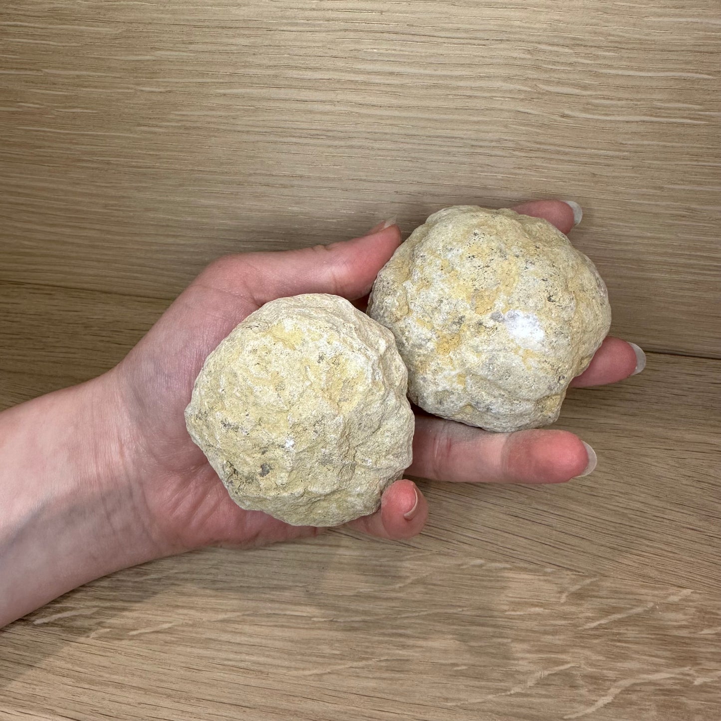 Bryd Din Egen Geode – Oplev Magien af Ægte Krystaller!