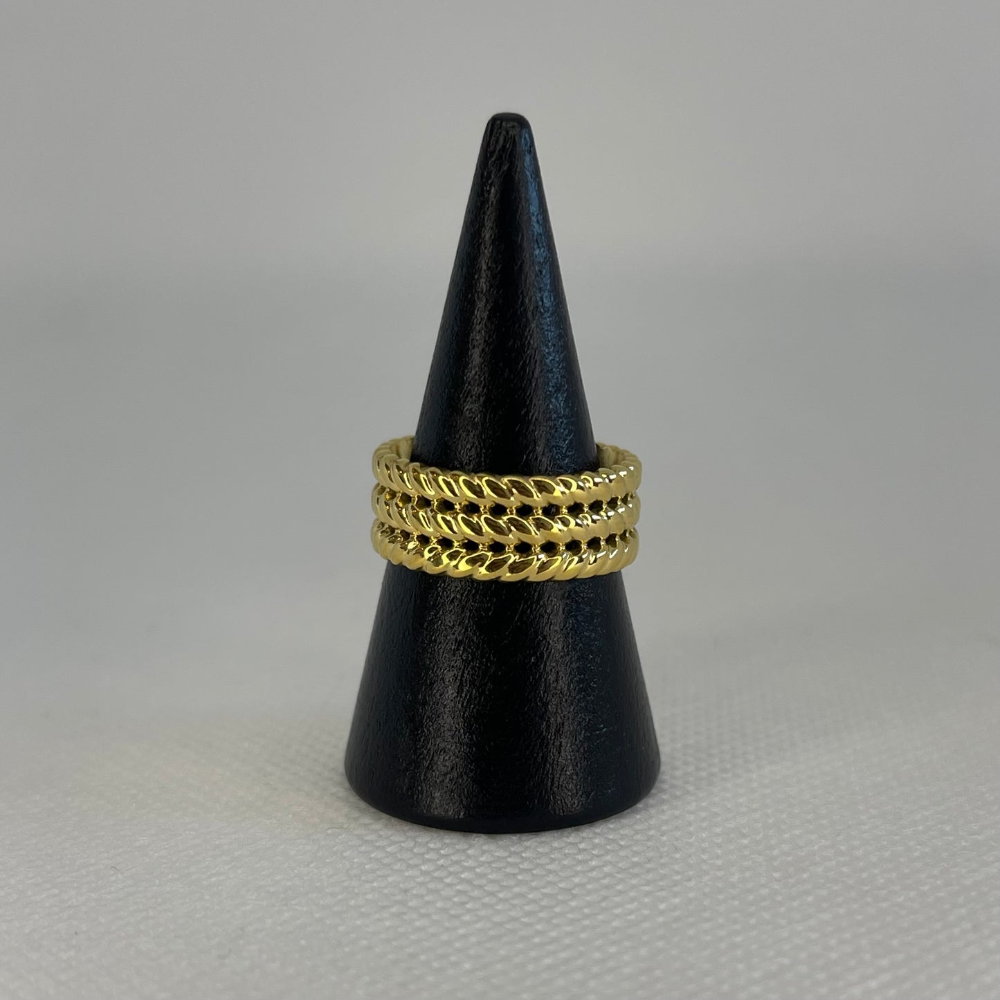 Marie Ring